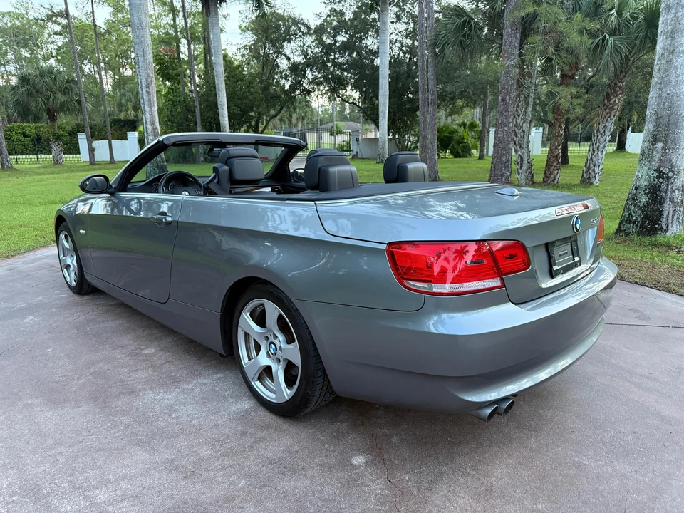 2009 BMW E93 3 Series Convertible - Image 11 of 31