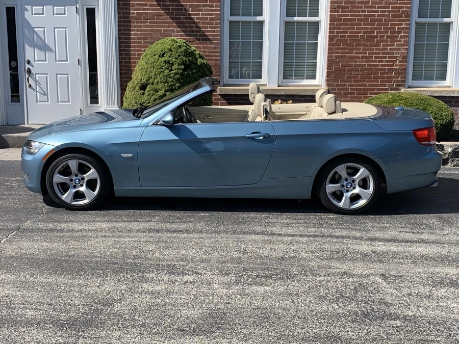2009 BMW E93 3 Series Convertible - Image 2 of 10