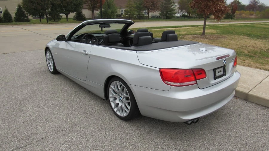 2009 BMW E93 3 Series Convertible - Image 3 of 10