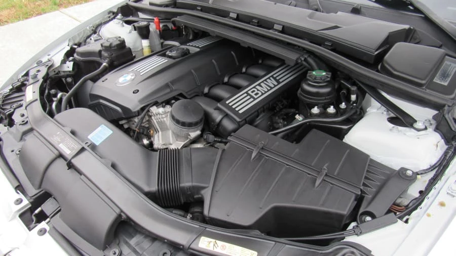 2009 BMW E93 3 Series Convertible - Image 6 of 10
