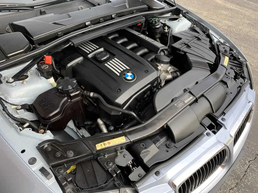 2009 BMW E93 3 Series Convertible - Image 7 of 10