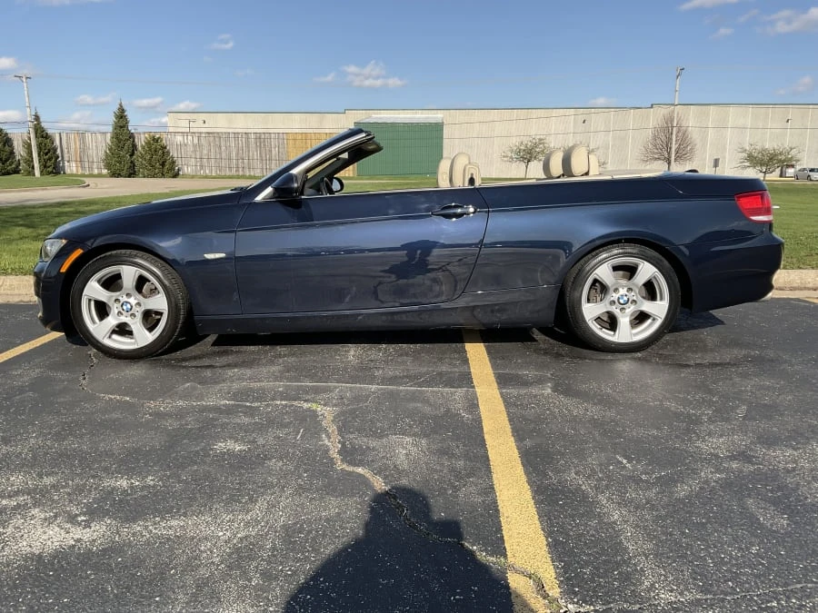 2009 BMW E93 3 Series Convertible - Image 2 of 14
