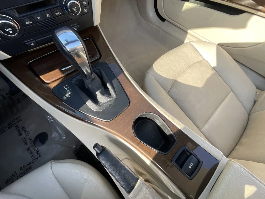 2009 BMW E93 3 Series Convertible - Image 13 of 14