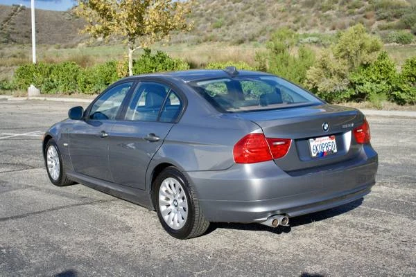 2009 BMW E90 3 Series Sedan - Image 12 of 15