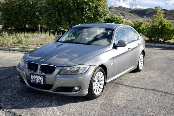 2009 BMW E90 3 Series Sedan - Image 2 of 15