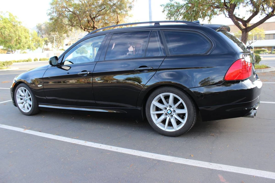 2009 BMW M3 - Image 2 of 23