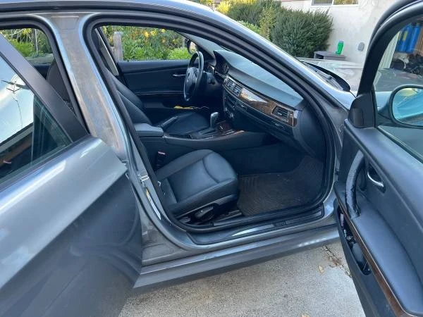 2009 BMW E90 3 Series Sedan - Image 2 of 10