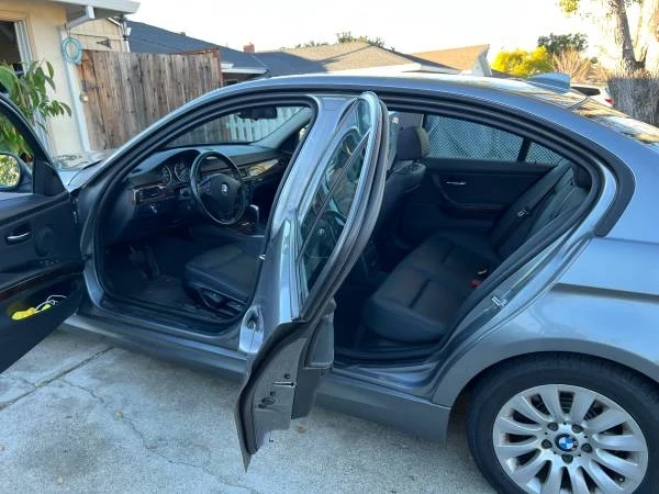 2009 BMW E90 3 Series Sedan - Image 4 of 10