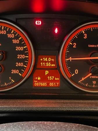 2009 BMW E90 3 Series Sedan - Image 7 of 10