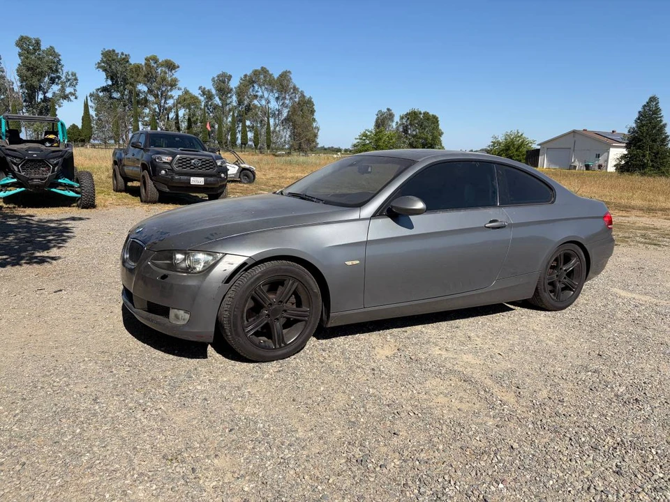 2009 BMW E90 3 Series Sedan - Image 5 of 8