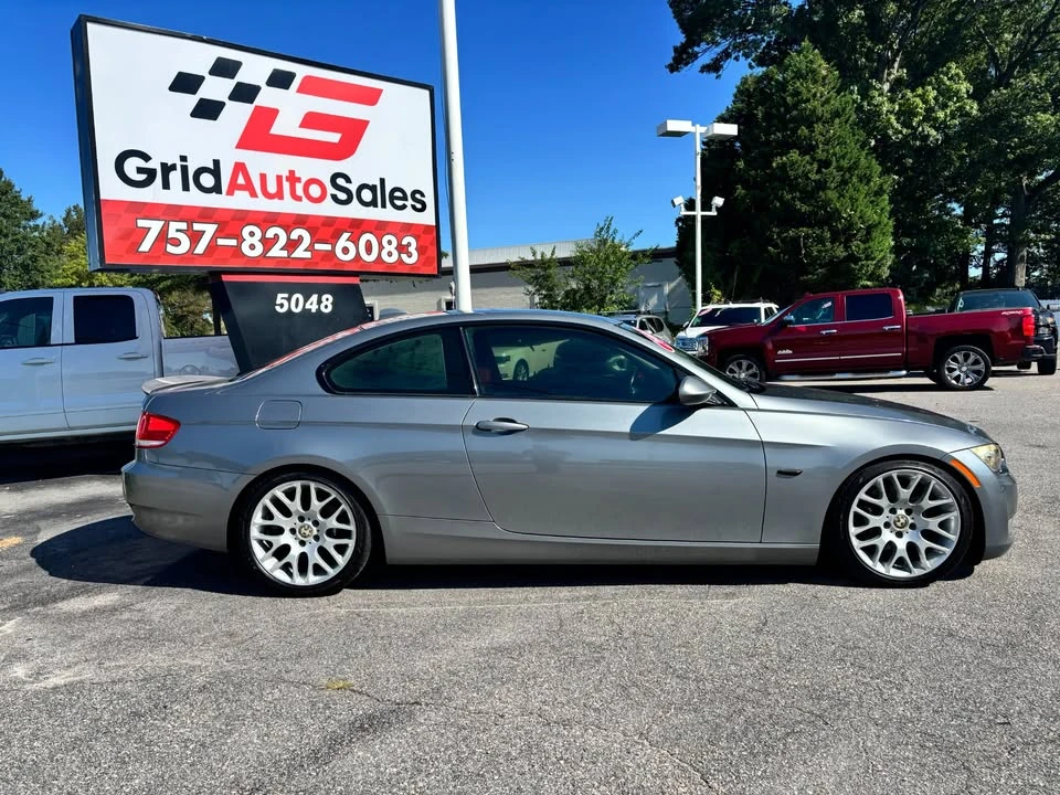 2009 BMW E90 3 Series Sedan - Image 2 of 20