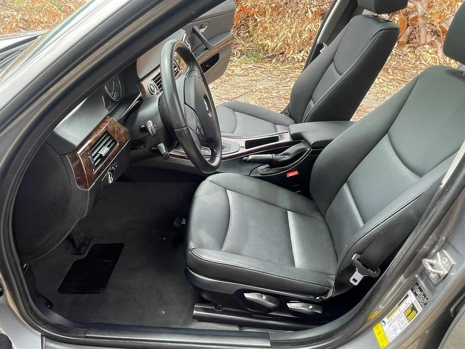 2009 BMW E90 3 Series Sedan - Image 7 of 14