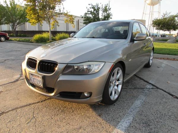 2009 BMW E90 3 Series Sedan - Image 2 of 16