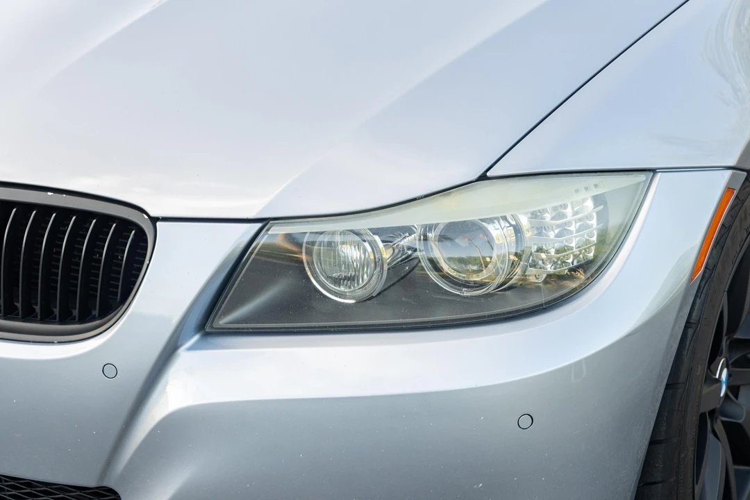 2009 BMW E90 3 Series Sedan - Image 12 of 31
