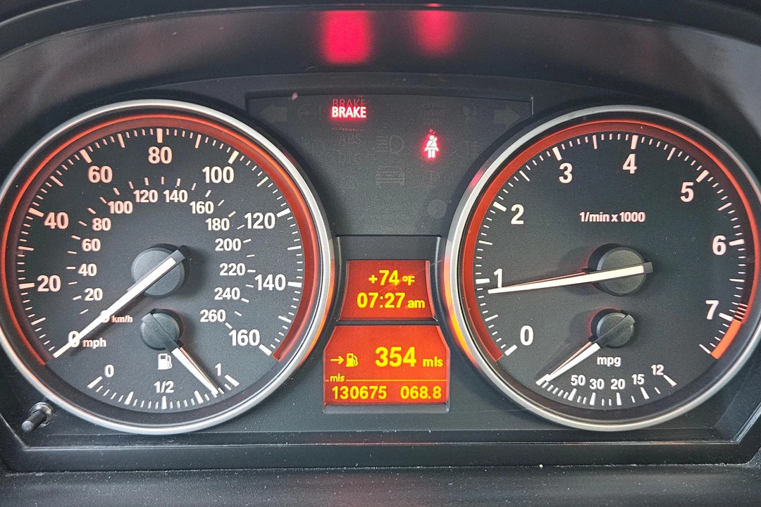 2009 BMW E90 3 Series Sedan - Image 31 of 31