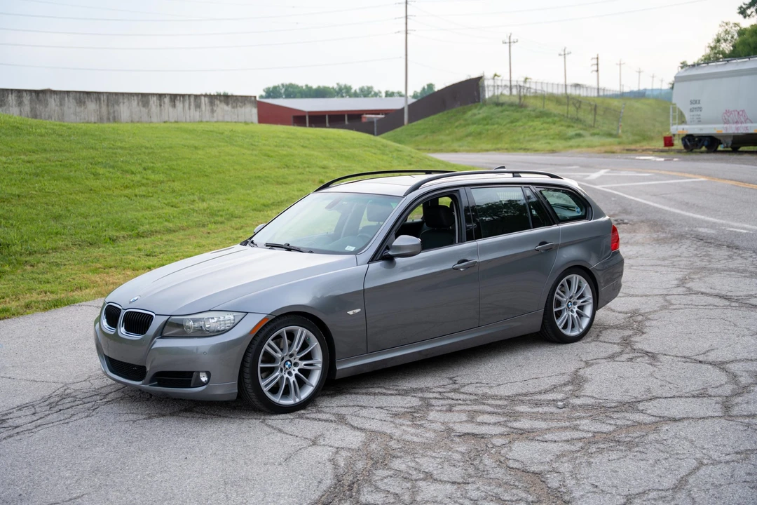2009 BMW E91 3 Series Touring - Image 2 of 31