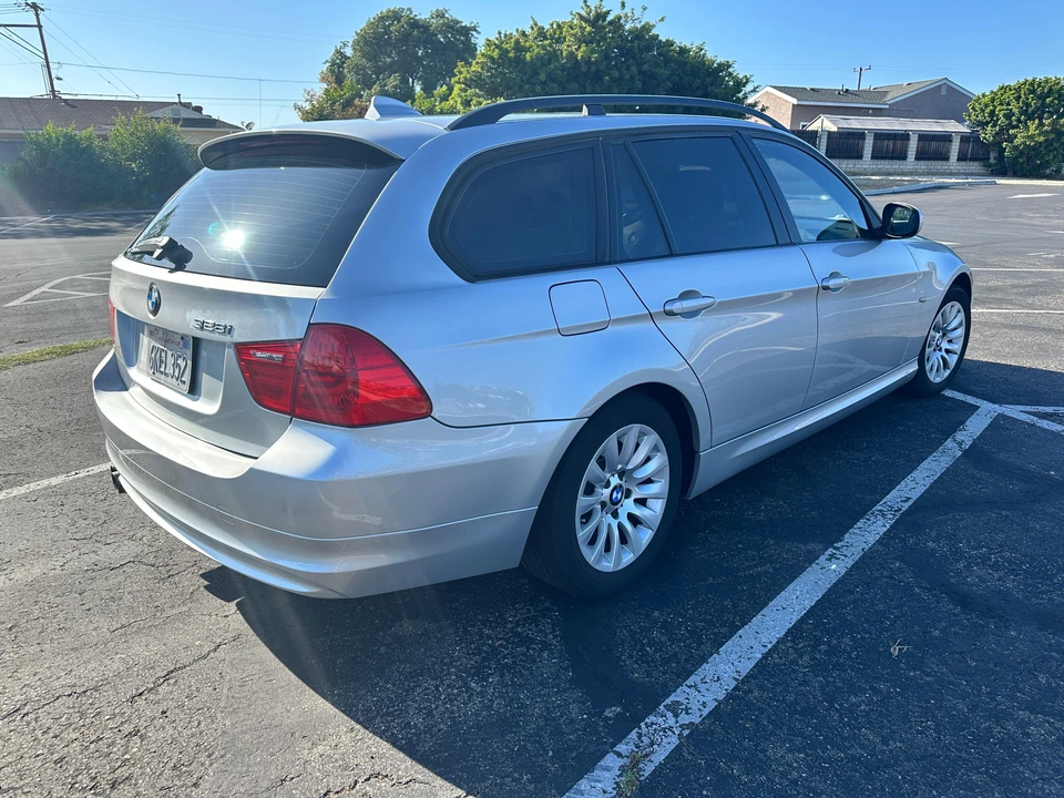 2009 BMW E91 3 Series Touring - Image 11 of 31