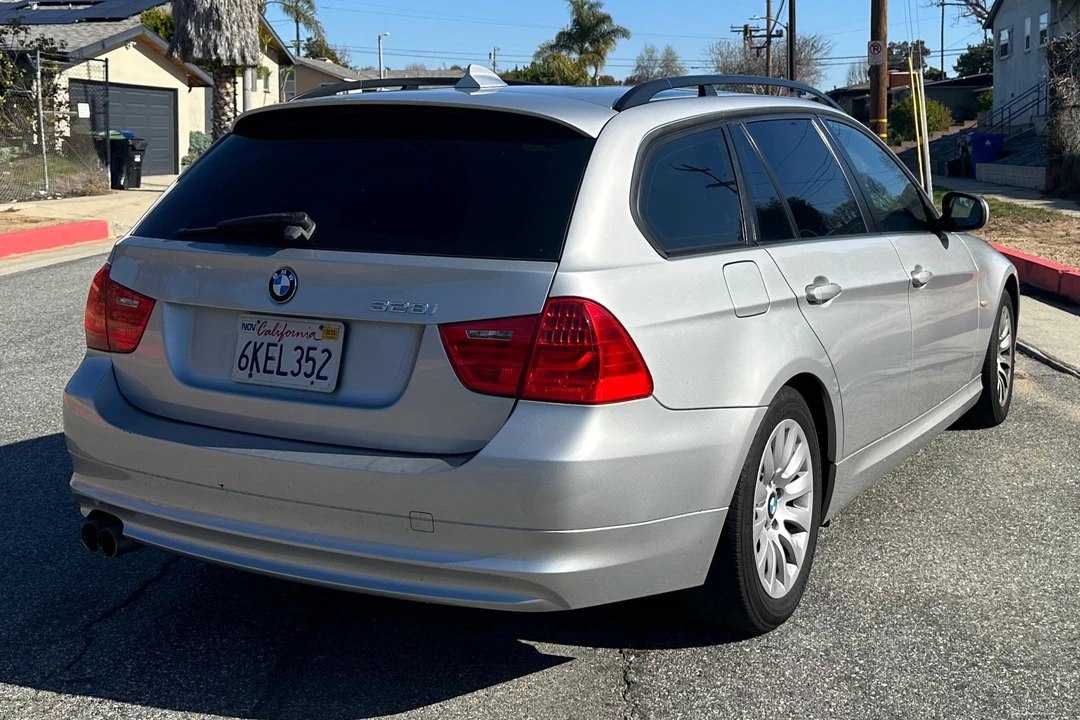 2009 BMW E91 3 Series Touring - Image 4 of 31