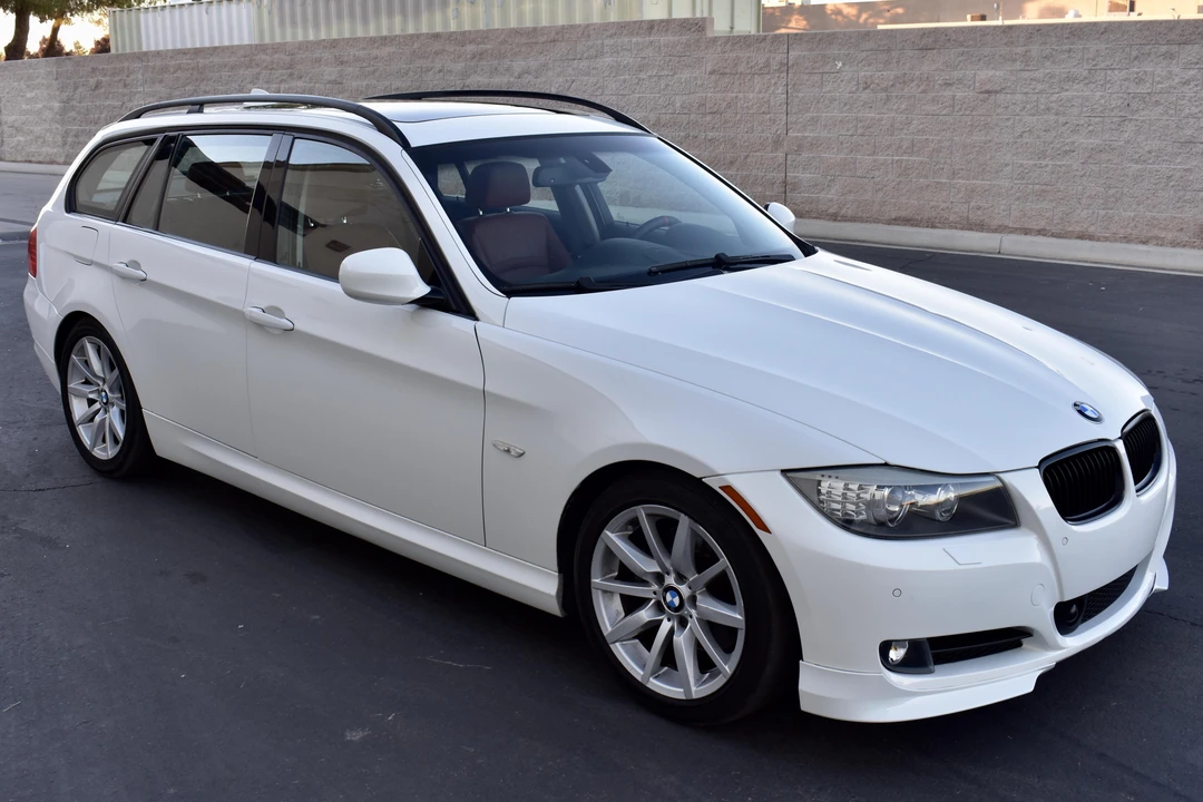 2009 BMW E91 3 Series Touring - Image 2 of 21