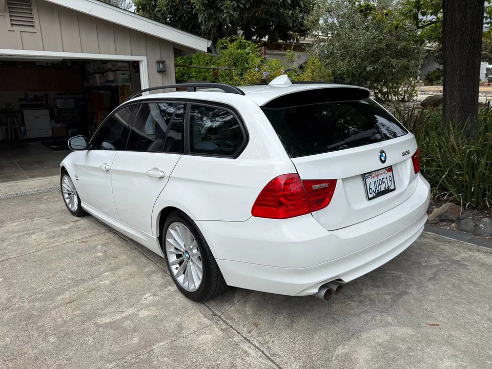 2009 BMW E91 3 Series Touring - Image 2 of 7