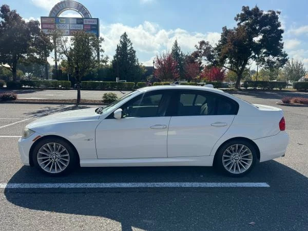 2009 BMW E90 3 Series Sedan - Image 4 of 11