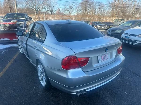 2009 BMW E90 3 Series Sedan - Image 5 of 7