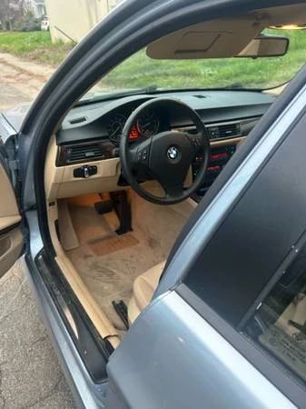2009 BMW E90 3 Series Sedan - Image 4 of 7