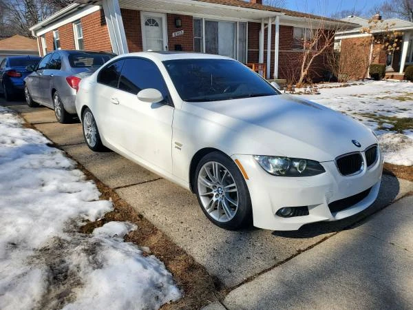 2009 BMW E90 3 Series Sedan - Image 3 of 16
