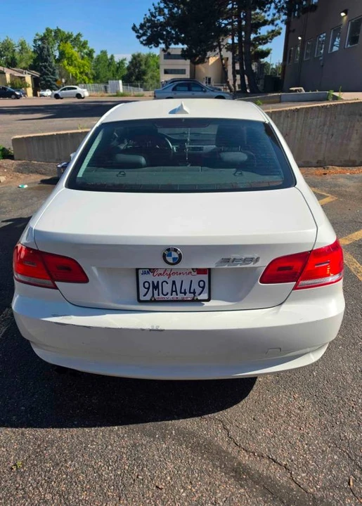 2009 BMW E90 3 Series Sedan - Image 2 of 10