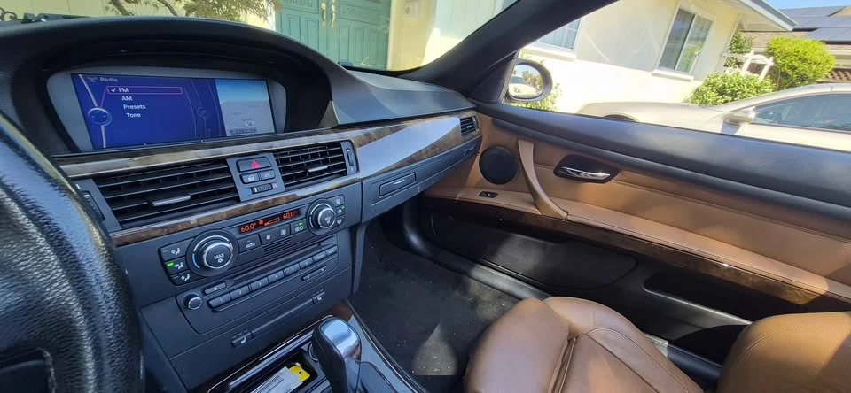 2009 BMW E93 3 Series Convertible - Image 14 of 17