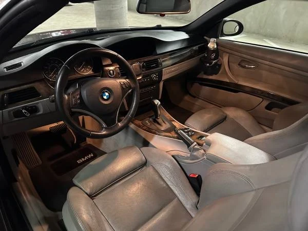 2009 BMW E93 3 Series Convertible - Image 13 of 21