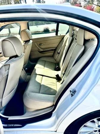 2009 BMW E90 3 Series Sedan - Image 4 of 5