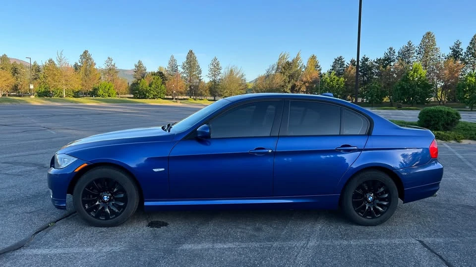 2009 BMW E90 3 Series Sedan - Image 7 of 19