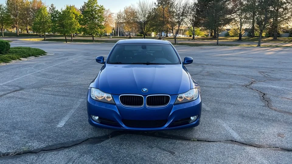 2009 BMW E90 3 Series Sedan - Image 5 of 19