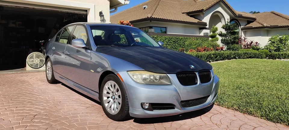 2009 BMW E90 3 Series Sedan - Image 6 of 10