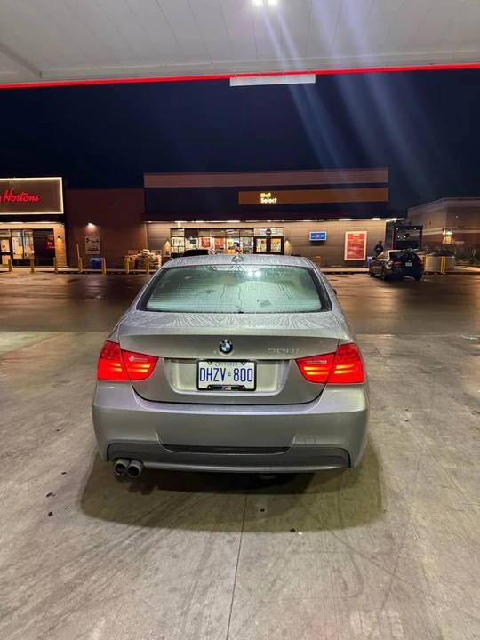 2009 BMW E90 3 Series Sedan - Image 6 of 17