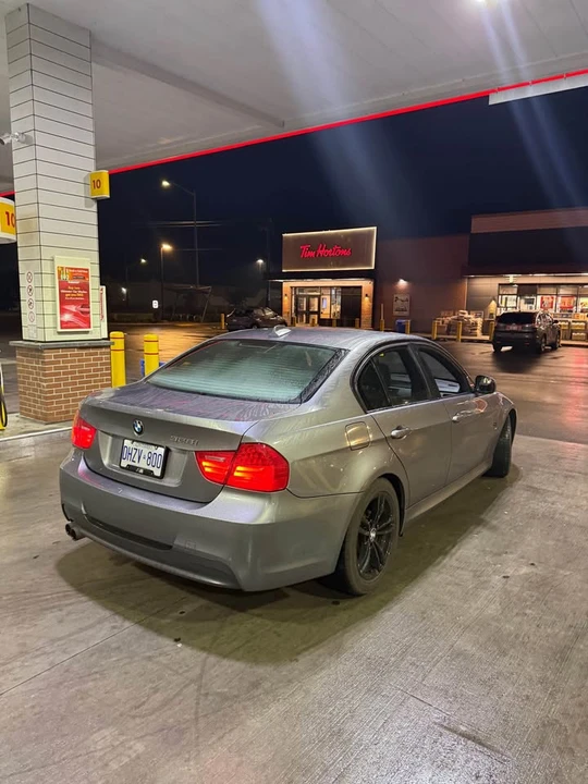 2009 BMW E90 3 Series Sedan - Image 7 of 17