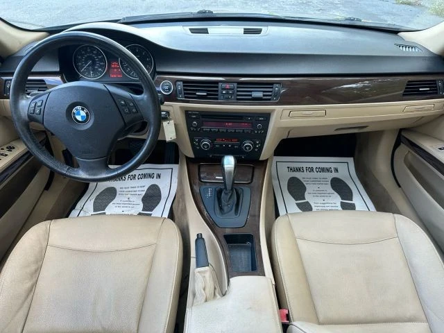 2009 BMW E90 3 Series Sedan - Image 13 of 21