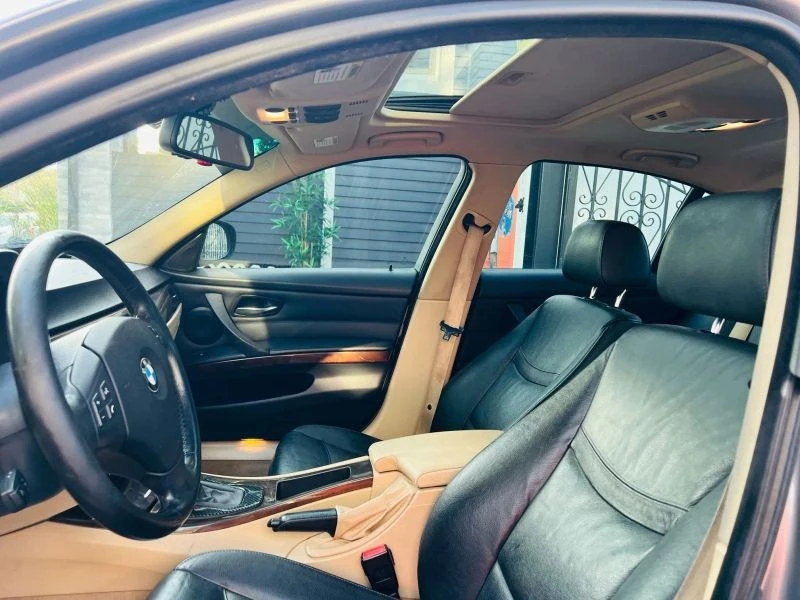 2009 BMW E90 3 Series Sedan - Image 9 of 12