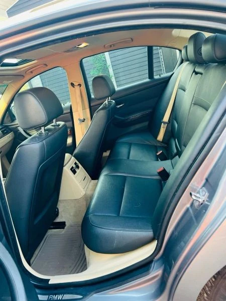 2009 BMW E90 3 Series Sedan - Image 7 of 12