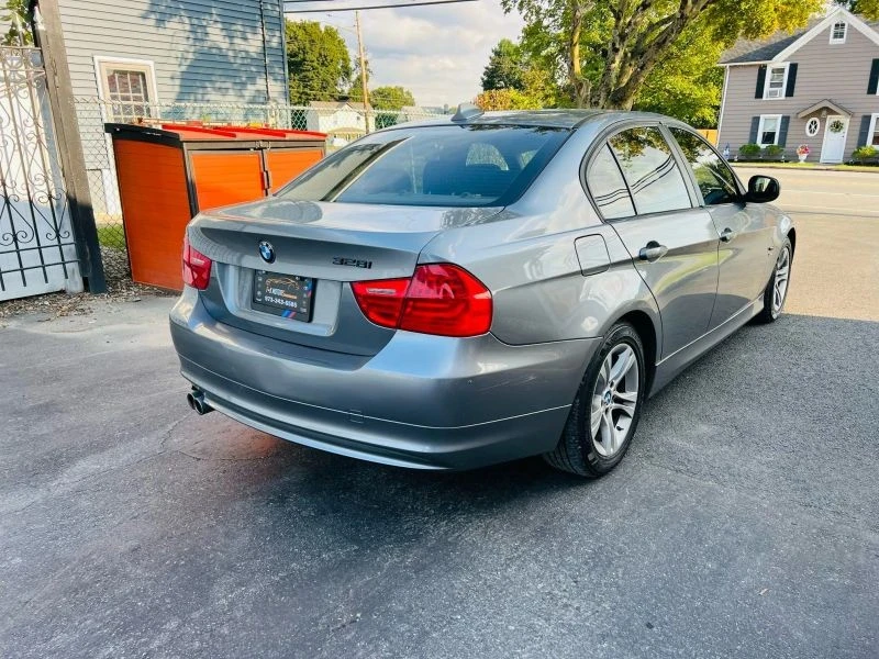2009 BMW E90 3 Series Sedan - Image 6 of 12