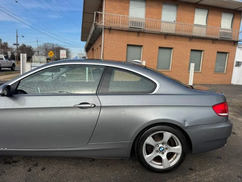 2009 BMW E90 3 Series Sedan - Image 9 of 12