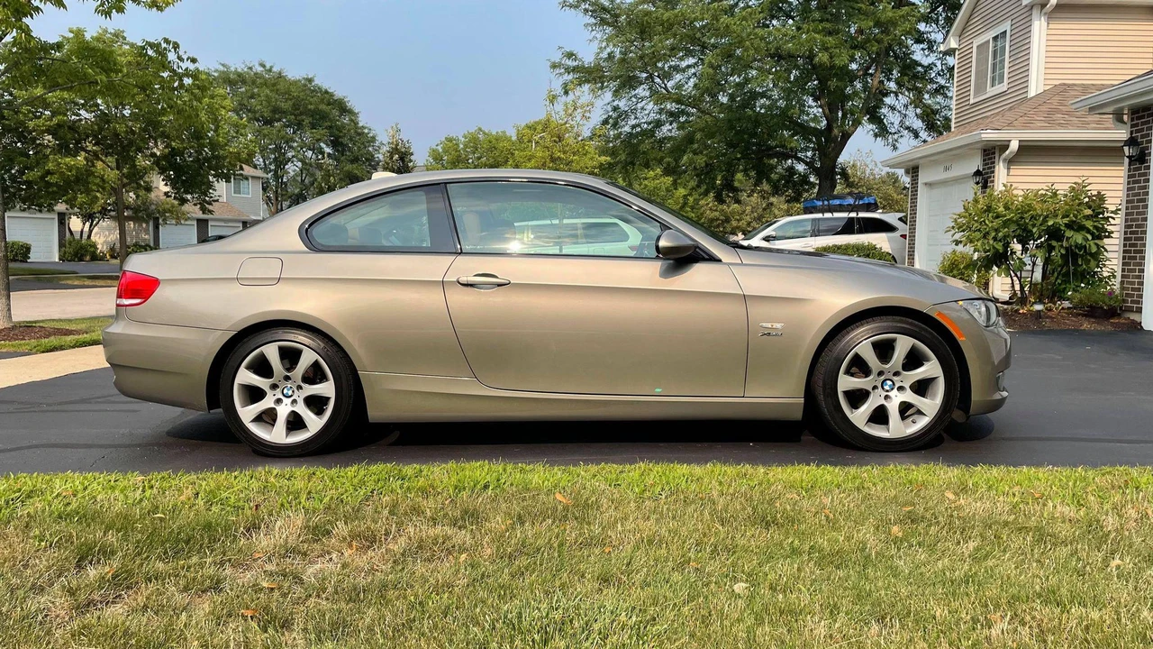 2009 BMW E92 3 Series Coupe - Image 11 of 31