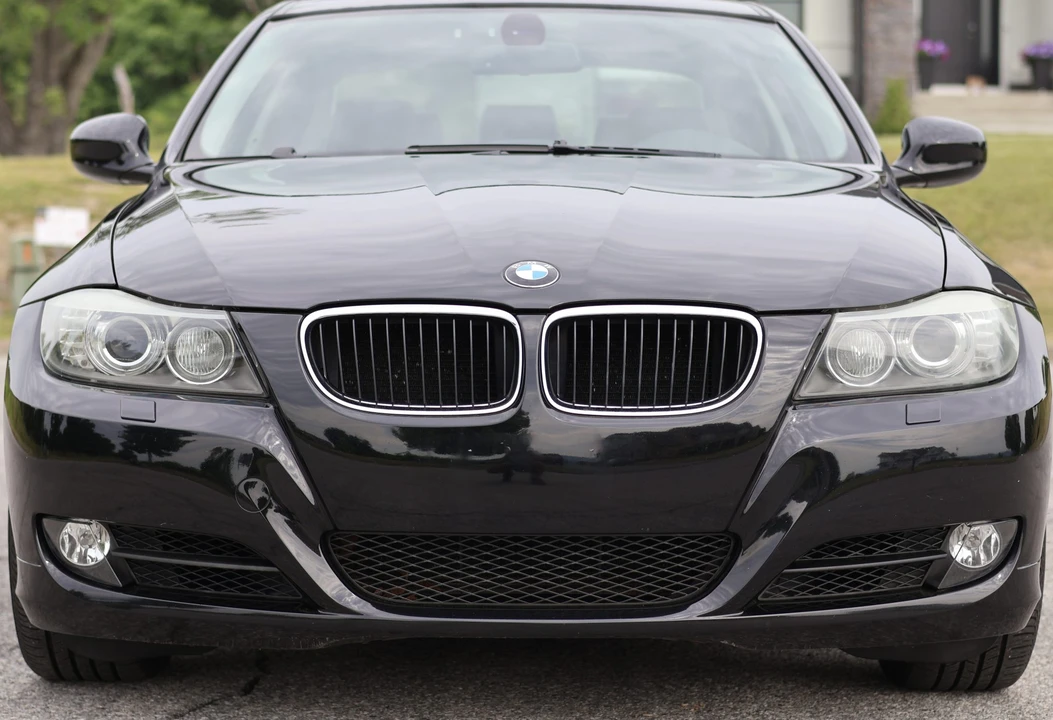 2009 BMW E90 3 Series Sedan - Image 20 of 31