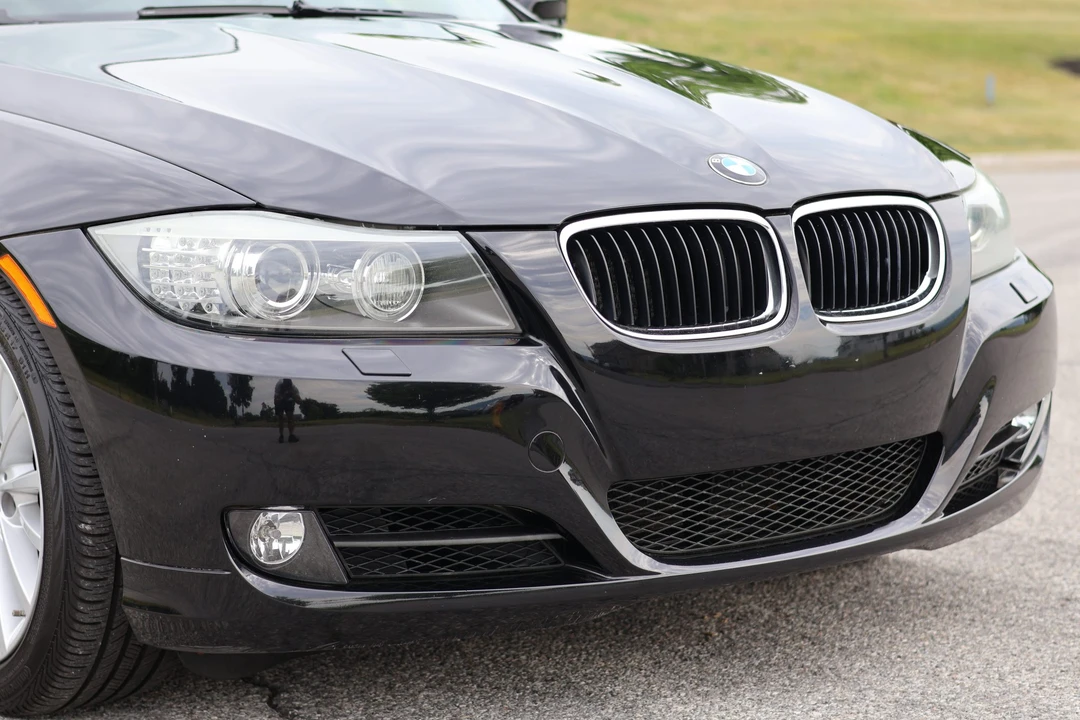 2009 BMW E90 3 Series Sedan - Image 22 of 31