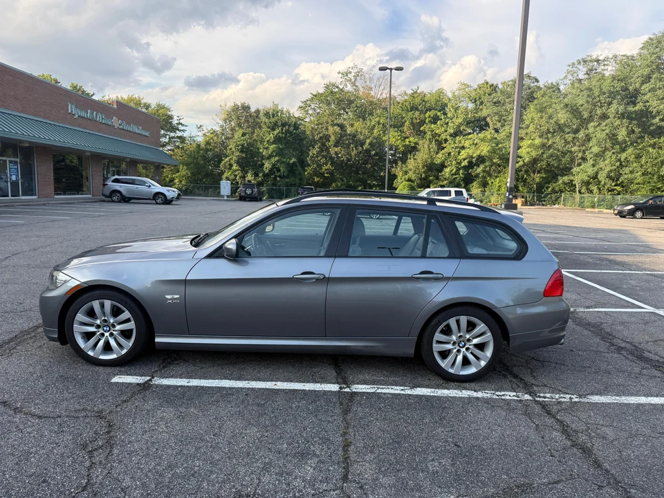 2009 BMW E91 3 Series Touring - Image 11 of 31