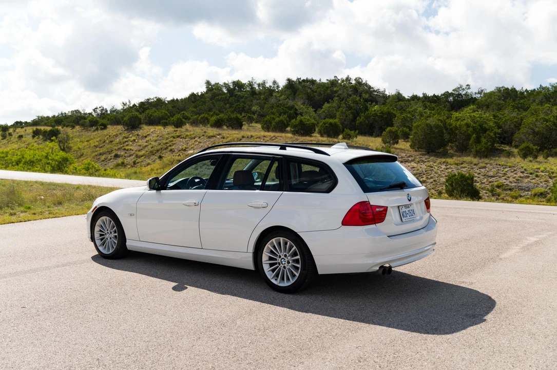 2009 BMW E91 3 Series Touring - Image 9 of 31