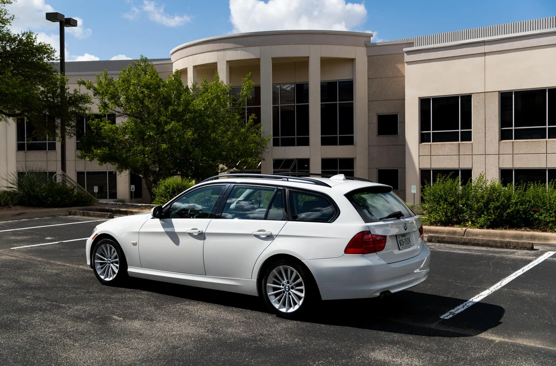 2009 BMW E91 3 Series Touring - Image 14 of 31