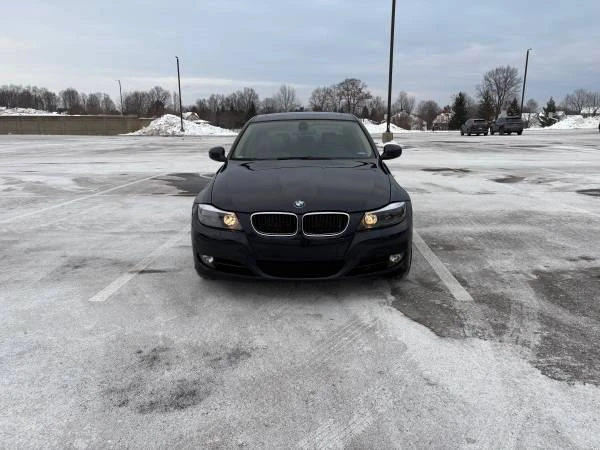 2009 BMW E90 3 Series Sedan - Image 2 of 8