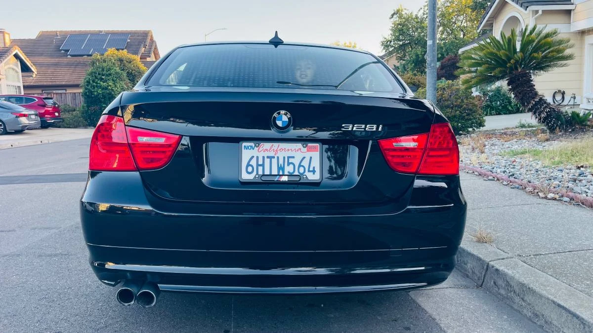 2009 BMW E90 3 Series Sedan - Image 7 of 14